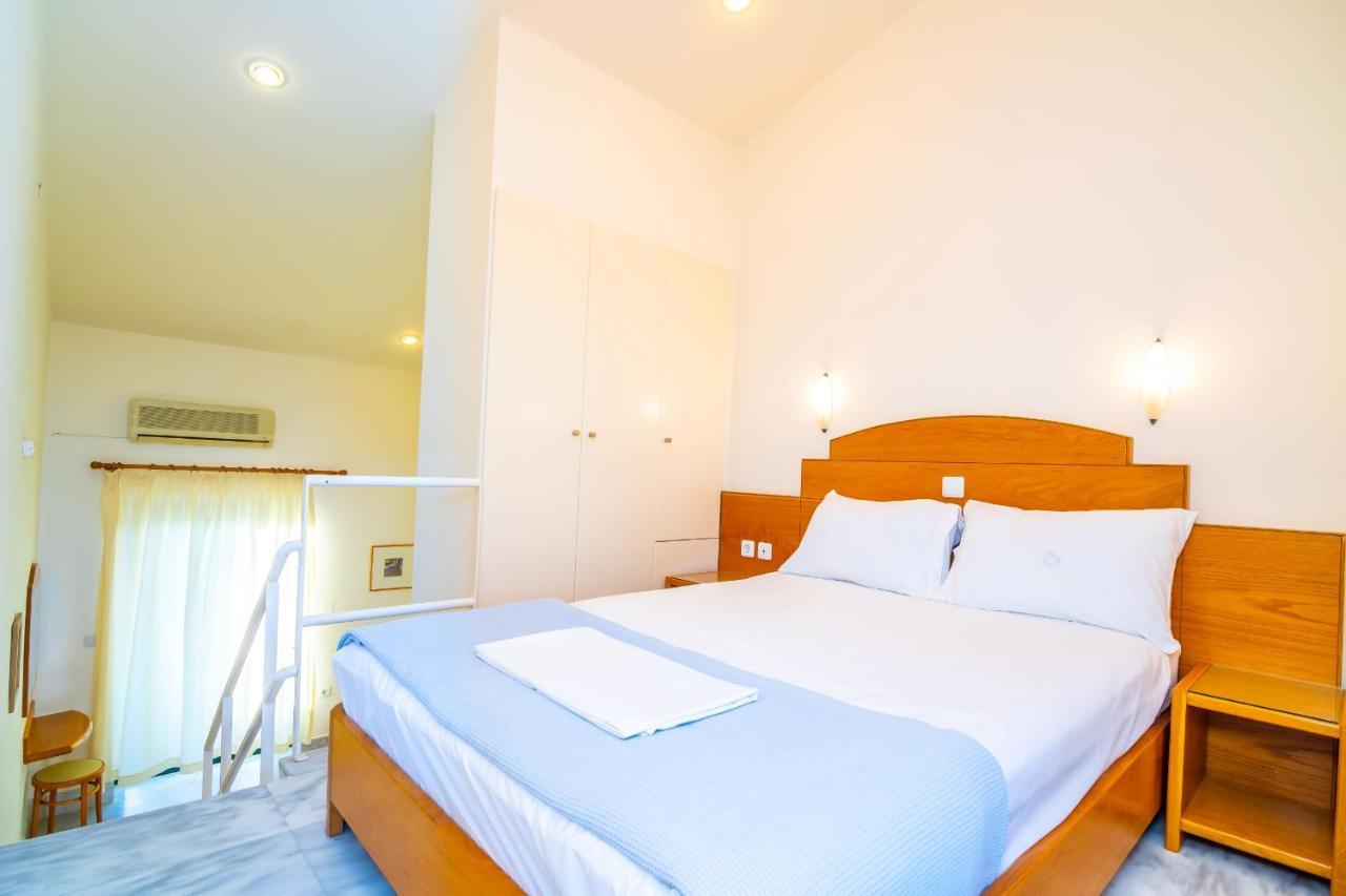 Orestis Hotel Sea View Apartments Stalós Exterior foto