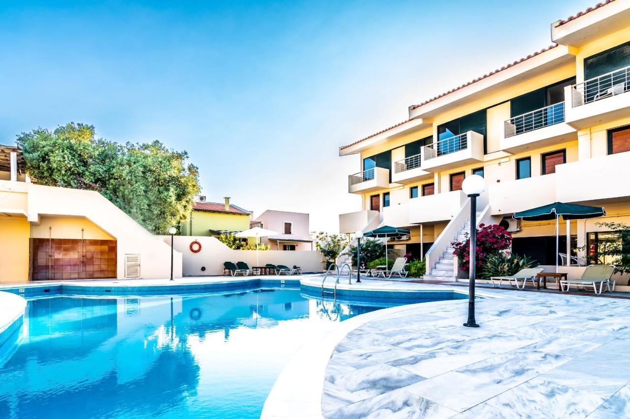 Orestis Hotel Sea View Apartments Stalós Exterior foto
